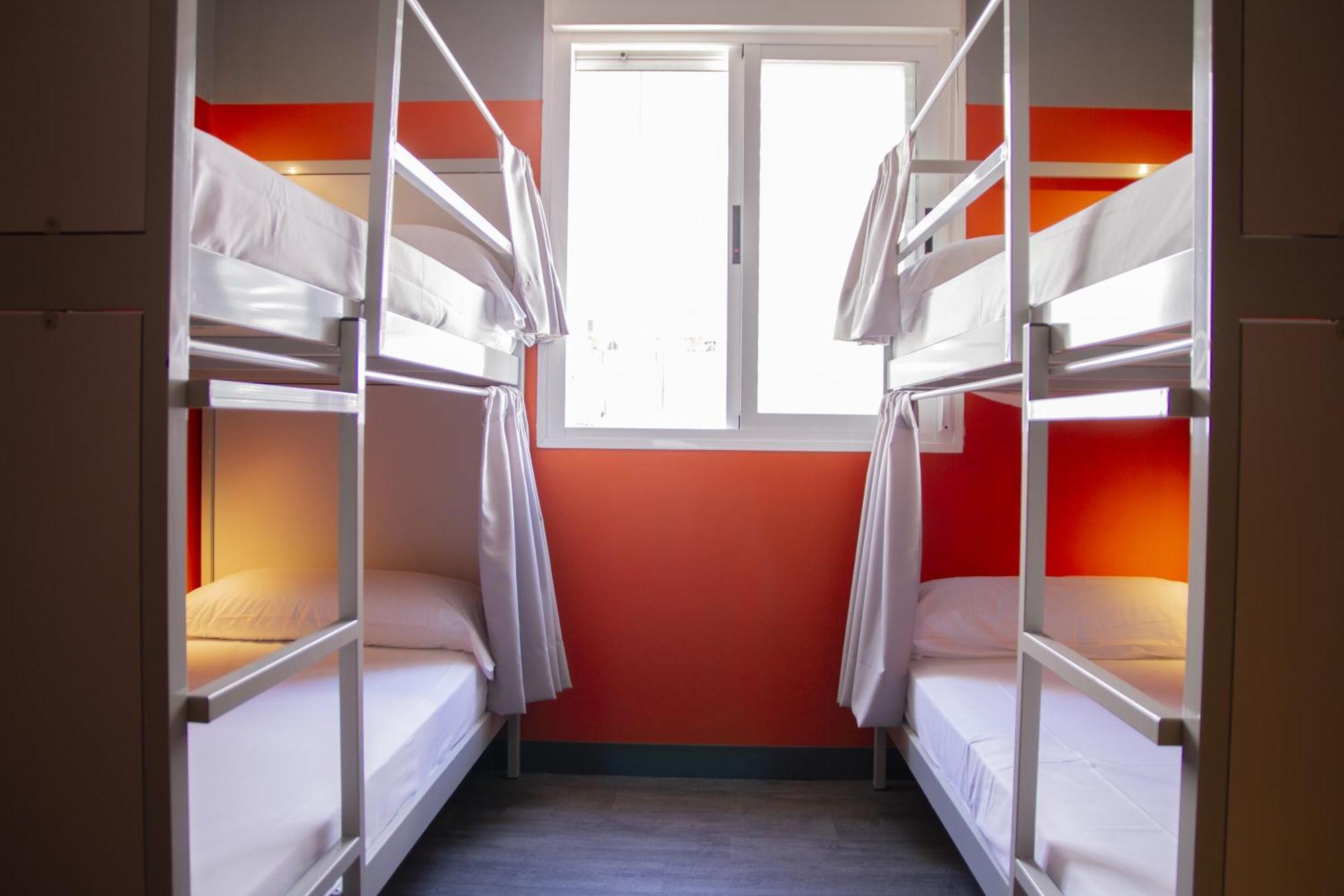 Room00 Valencia Hostel Bagian luar foto